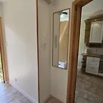 Holiday home Charmantes Haus 100m Vom Entfernt Fuer 6 Personen By Interhome