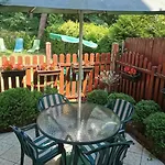 Holiday home Charmantes Haus 100m Vom Entfernt Fuer 6 Personen By Interhome