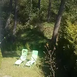 Holiday home Charmantes Haus 100m Vom Entfernt Fuer 6 Personen By Interhome *