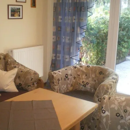 بيت للعطل Charmantes Haus 100m Vom Entfernt Fuer 6 Personen By Interhome
