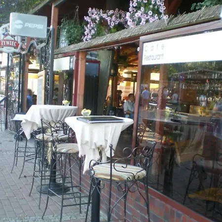 بيت للعطل Charmantes Haus 100m Vom Entfernt Fuer 6 Personen By Interhome *