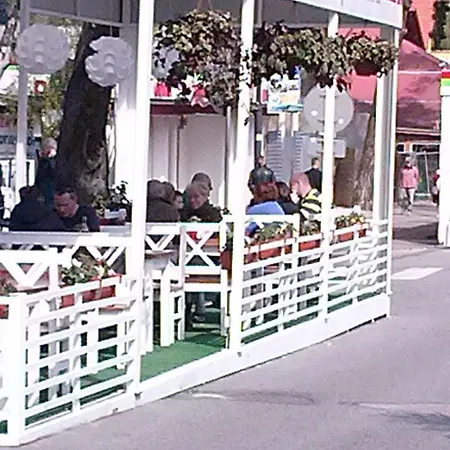 بيت للعطل Charmantes Haus 100m Vom Entfernt Fuer 6 Personen By Interhome