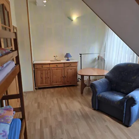 Charmantes Haus 100m Vom Entfernt Fuer 6 Personen By Interhome Pobierowo