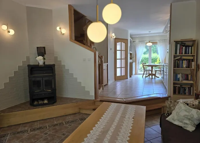 Charmantes Haus 100m Vom Entfernt Fuer 6 Personen By Interhome