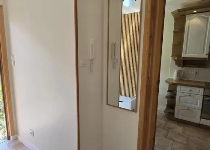 Ferienhaus Charmantes Haus 100m Vom Entfernt Fuer 6 Personen By Interhome