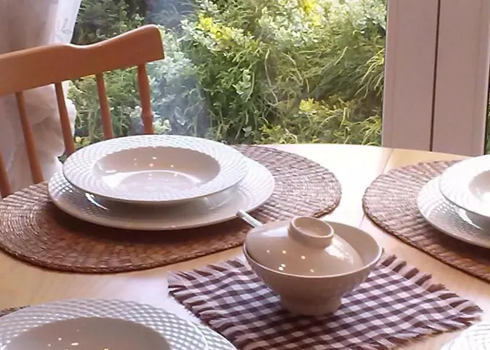 Charmantes Haus 100m Vom Entfernt Fuer 6 Personen By Interhome