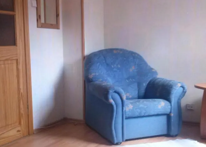 Ferienhaus Charmantes Haus 100m Vom Entfernt Fuer 6 Personen By Interhome *