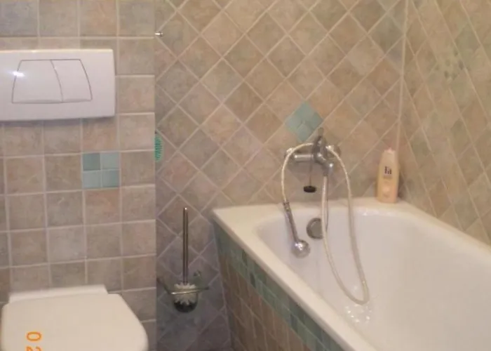 Charmantes Haus 100m Vom Entfernt Fuer 6 Personen By Interhome *